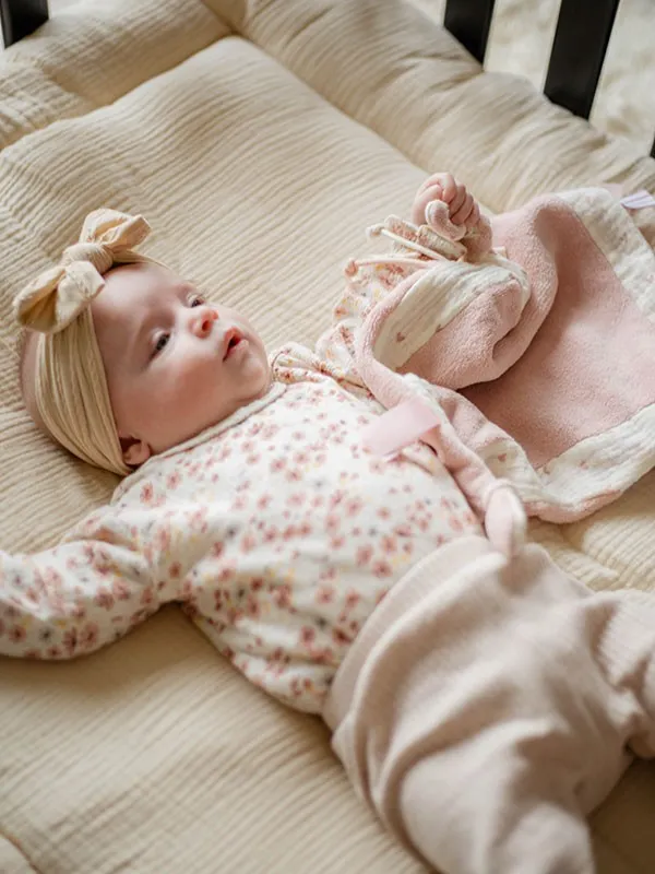 label-label-cuddle-cloth-pink-hearts (1).webp