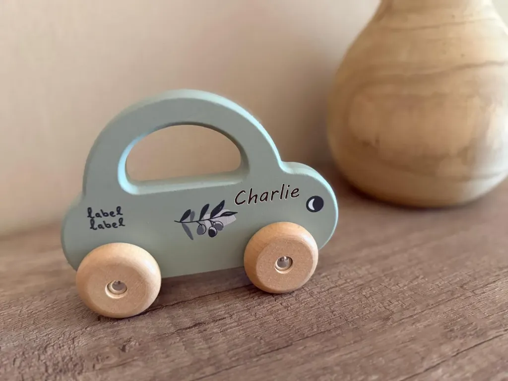 LABEL LABEL Holz Auto personalisiert - grün (ohne Name)