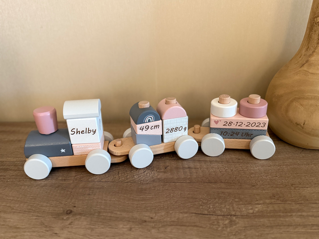 LABEL LABEL Holz Eisenbahn personalisiert - rosa (ohne Name)