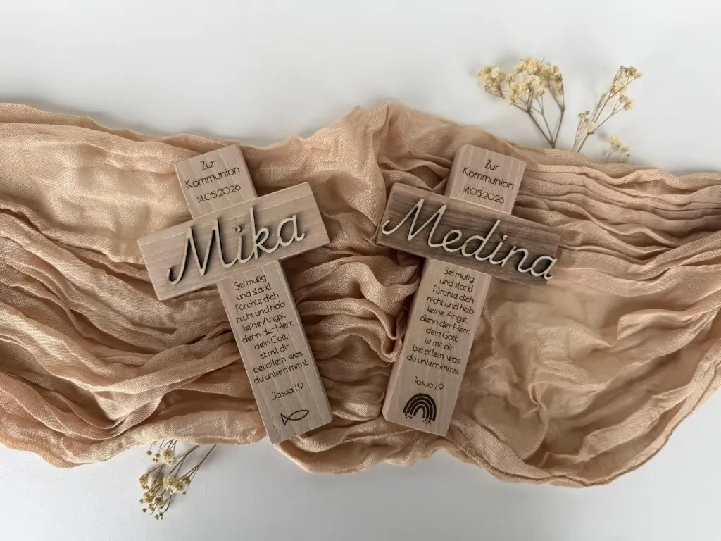 Kommunion Kreuz - personalisiert (Regenbogen)
