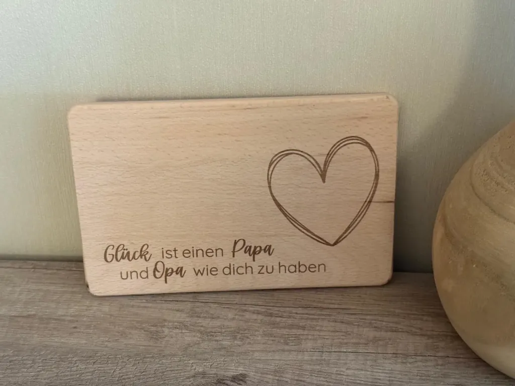 Brettchen "Glück ist ..." personalisiert
