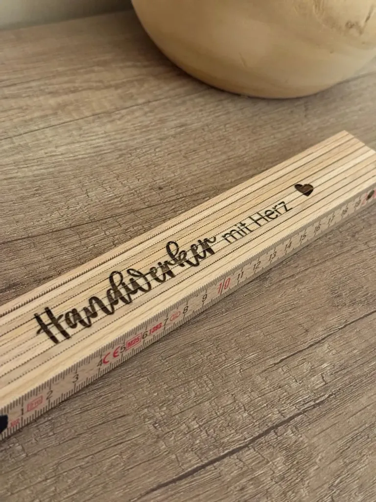 Zollstock - Handwerker mit Herz